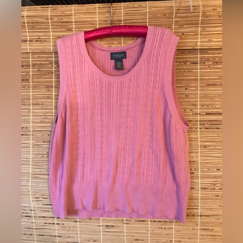Vintage Van Heusen Pink Women’s Sweater Vest Size XL Made in Japan